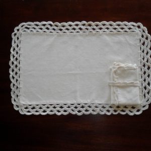 Table place mats with serviette in serviette ring - set of four
